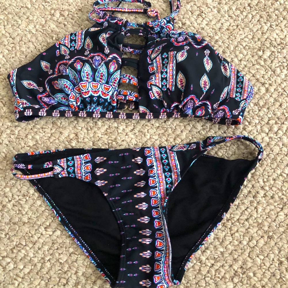 Bathing suit